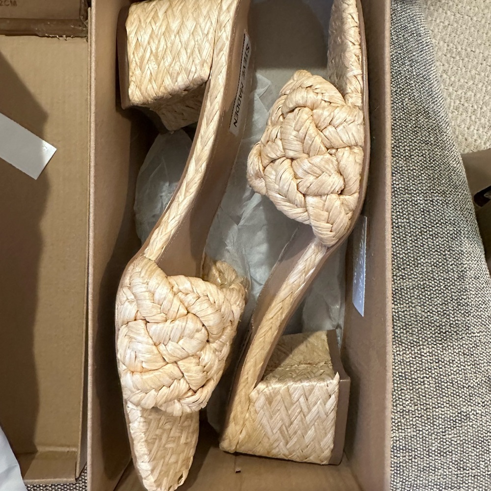 Steve Madden Tan Heeled Sandals with Braided Design